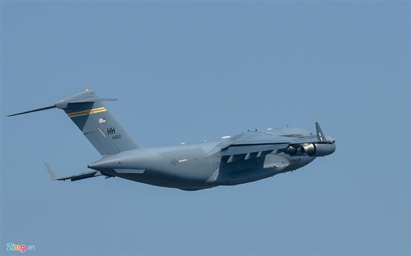 C-17, ngựa thồ dã chiến cho các chuyến đi của tổng thống Mỹ